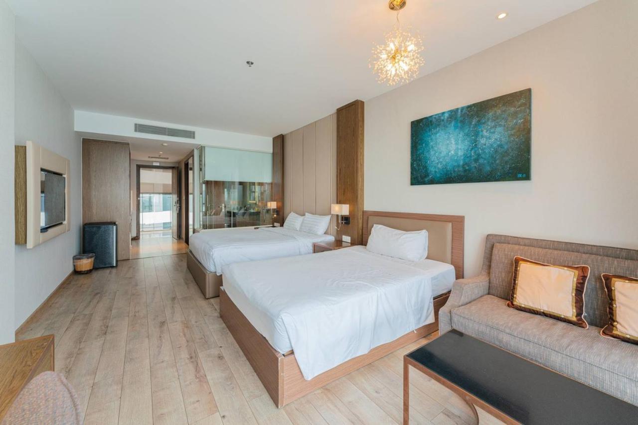 נה טראנג Kn Panorama Beachfront Condotel מראה חיצוני תמונה