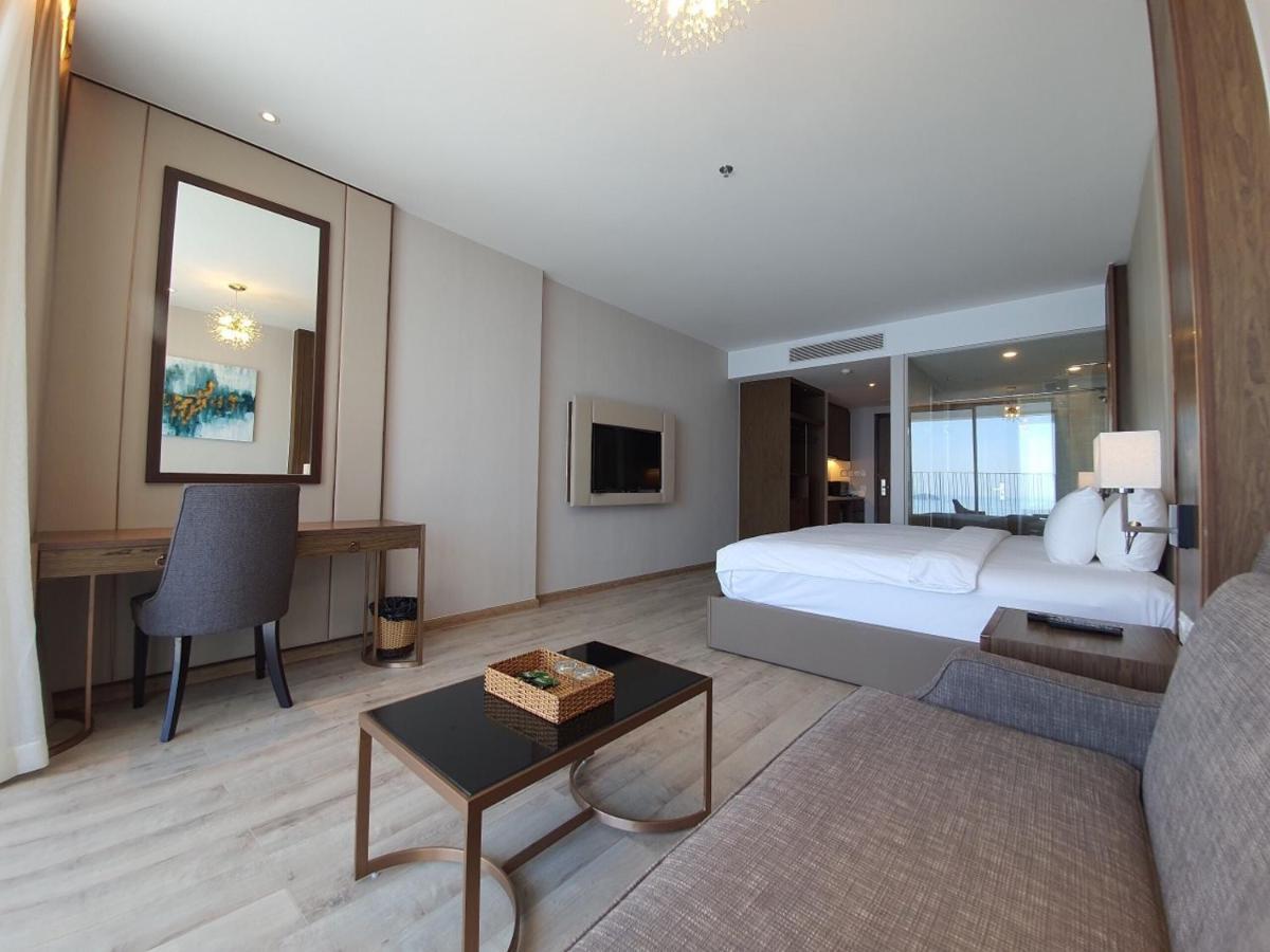 נה טראנג Kn Panorama Beachfront Condotel מראה חיצוני תמונה